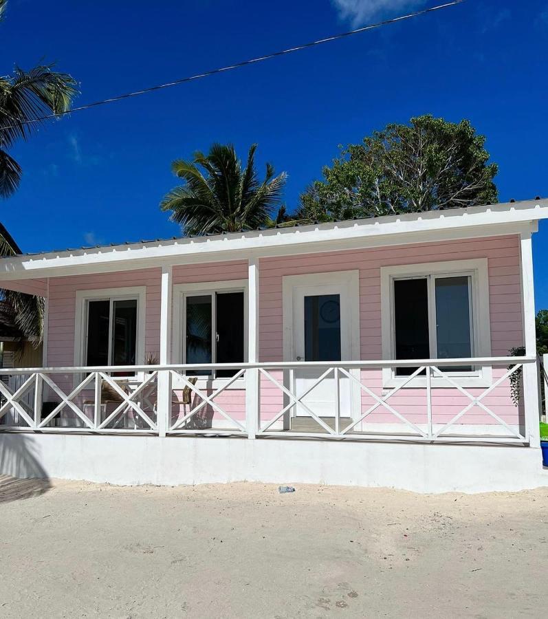 Casa Rosada Beach Front Mano Juan Exterior foto